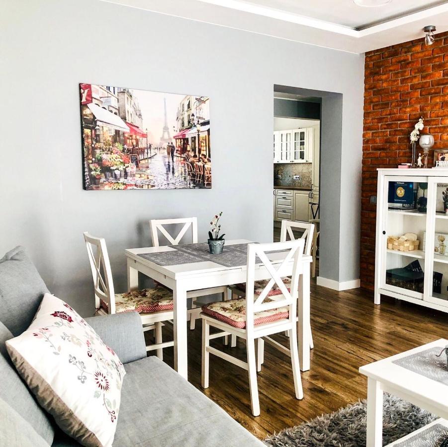 Apartament Luscinia Z 2 Sypialniami Krakau Exterior foto